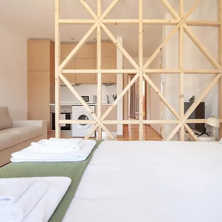 Campolide Charm Daire Lisboa