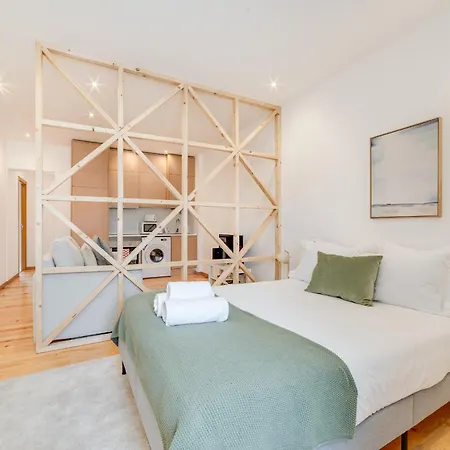 Apartment Campolide Charm