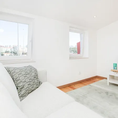Campolide Charm Apartment