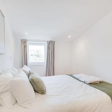 Campolide Charm Apartman *